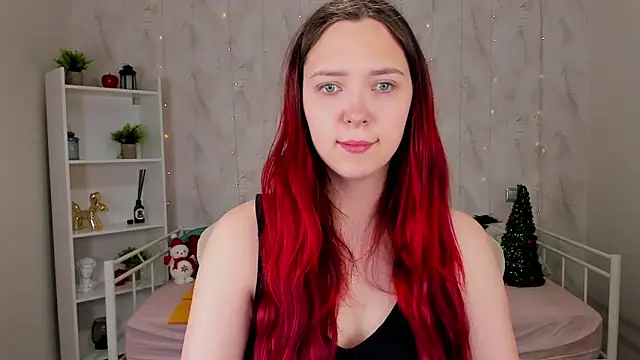 Monica  Queen online show from December 2025 12:02:01 AM