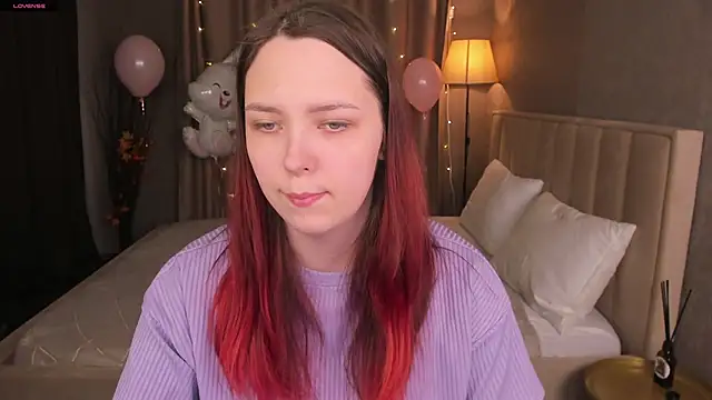 Monica  Queen online show from March 2026 08:37:02 AM