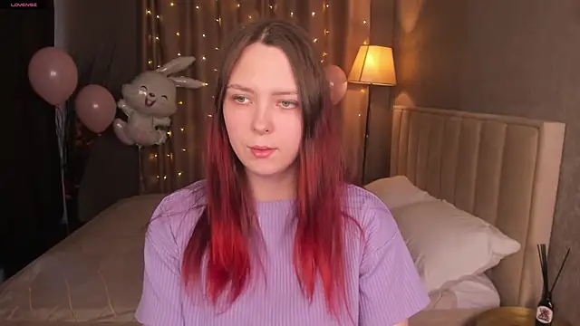 Monica  Queen online show from April 2026 05:25:02 AM