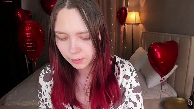 Monica  Queen online show from February 2026 05:38:02 AM