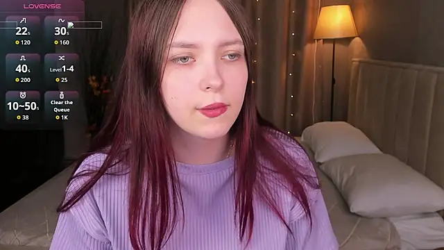 Monica  Queen online show from May 2026 05:33:01 AM