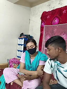 Snapshot of Love_Queen11 chatting on November 2025 04:54:01 PM Love Queen11 online show from November 2025 04:54:01 PM