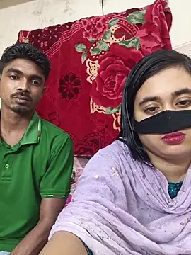 Love Queen11 online show from March 2026 04:01:01 PM