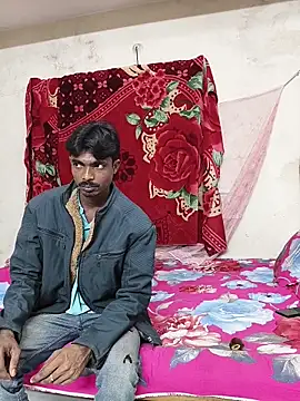 Snapshot of Love_Queen11 chatting on February 2026 04:18:02 PM Love Queen11 online show from February 2026 04:18:02 PM