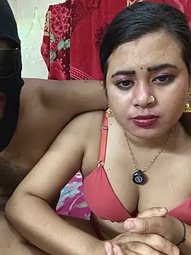 Snapshot of Love_Queen11 chatting on May 2026 08:51:02 PM Love Queen11 online show from May 2026 08:51:02 PM