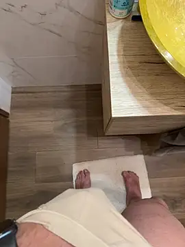 Snapshot of Italianofirenze chatting on December 2025 09:42:02 PM Italianofirenze online show from December 2025 09:42:02 PM