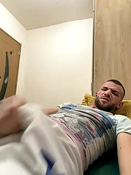 sexyman1936 online show from December 2025 12:44:01 AM