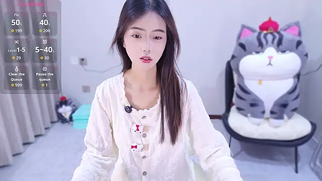 Snapshot of PUTAO_ chatting on November 2025 10:10:02 AM PUTAO online show from November 2025 10:10:02 AM