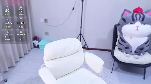 Snapshot of PUTAO_ chatting on December 2025 10:10:01 AM PUTAO online show from December 2025 10:10:01 AM