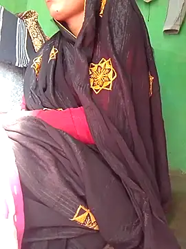 Snapshot of Hot_rieal6 chatting on February 2026 07:32:02 AM Hot rieal6 online show from February 2026 07:32:02 AM