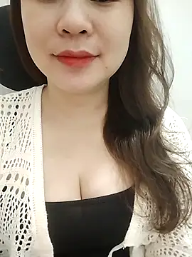 Girl Shy2000 online show from April 2026 12:35:01 AM