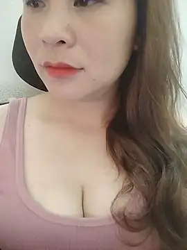 Girl Shy2000 online show from May 2026 03:49:02 AM