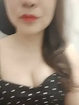 Girl Shy2000 online show from May 2026 12:37:02 PM