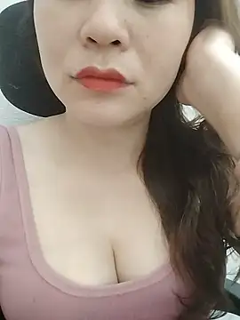 Girl Shy2000 online show from May 2026 11:16:01 AM