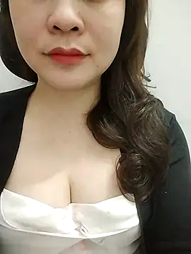 Girl Shy2000 online show from March 2026 12:30:02 PM