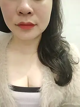 Girl Shy2000 online show from February 2026 01:21:02 PM