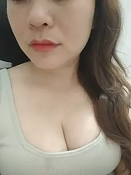 Girl Shy2000 online show from May 2026 02:23:01 PM