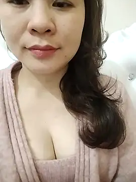 Girl Shy2000 online show from February 2026 05:40:01 AM