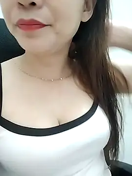 Girl Shy2000 online show from October 2025 12:17:02 PM