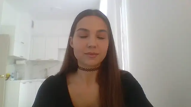 Snapshot of Arivessa chatting on October 2025 10:03:02 AM Arivessa online show from October 2025 10:03:02 AM