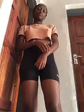 Caramel102004 online show from April 2026 09:27:01 AM