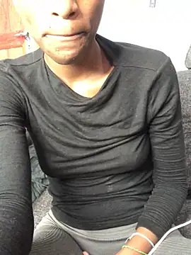 Caramel102004 online show from June 2026 11:48:01 AM