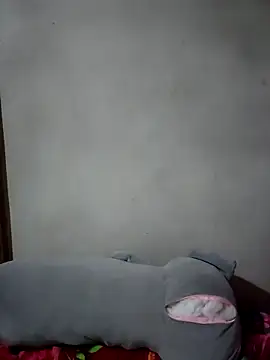 Meoweo 23 online show from October 2025 09:15:02 PM