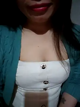 Snapshot of Meoweo_23 chatting on December 2025 01:01:02 PM Meoweo 23 online show from December 2025 01:01:02 PM