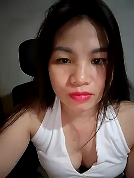 Meoweo 23 online show from October 2025 12:18:01 PM