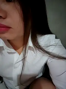 Snapshot of Meoweo_23 chatting on November 2025 08:39:02 AM Meoweo 23 online show from November 2025 08:39:02 AM