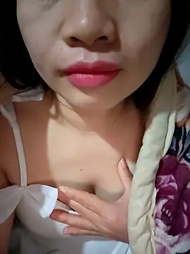 Snapshot of Meoweo_23 chatting on December 2025 09:14:02 PM Meoweo 23 online show from December 2025 09:14:02 PM