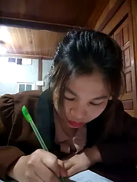 Snapshot of Meoweo_23 chatting on December 2025 08:57:01 AM Meoweo 23 online show from December 2025 08:57:01 AM