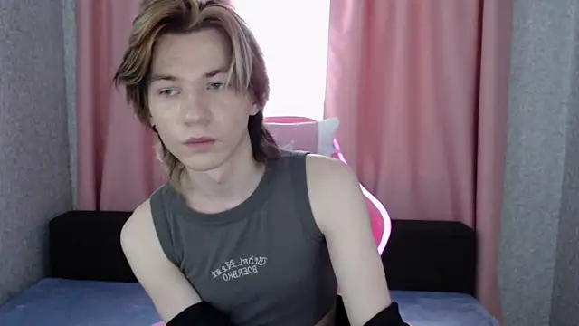 evan reinhart online show from September 2025 12:00:02 PM