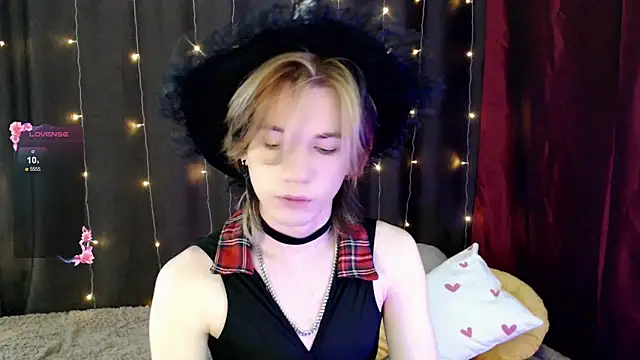 evan reinhart online show from October 2025 01:30:01 PM