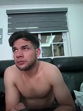 Moisesjrtapia online show from March 2026 09:12:02 AM