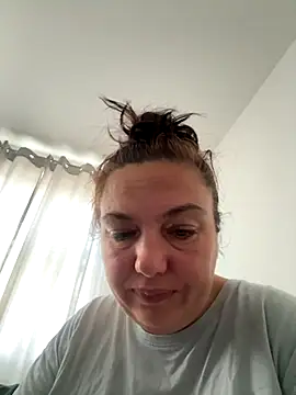 Snapshot of Eleanorxx chatting on September 2025 07:15:02 AM Eleanorxx online show from September 2025 07:15:02 AM