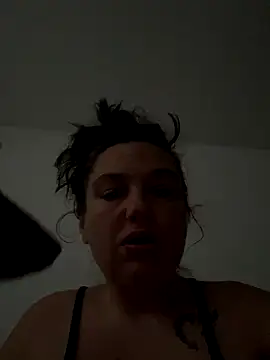 Snapshot of Eleanorxx chatting on October 2025 06:58:01 AM Eleanorxx online show from October 2025 06:58:01 AM