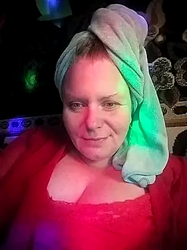 Snapshot of Fiona696 chatting on October 2025 04:54:02 PM Fiona696 online show from October 2025 04:54:02 PM