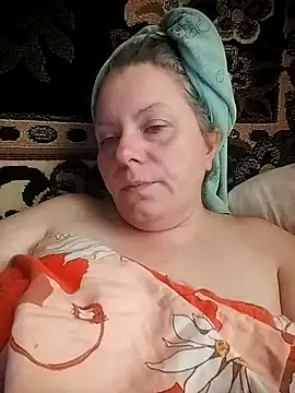 Snapshot of Fiona696 chatting on October 2025 09:54:01 AM Fiona696 online show from October 2025 09:54:01 AM