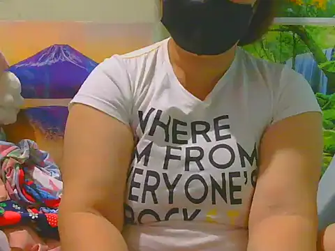 Kimkhaepretty online show from November 2025 01:38:02 PM