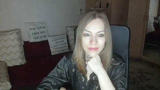 Tiffany Bates online show from March 2026 03:14:02 AM