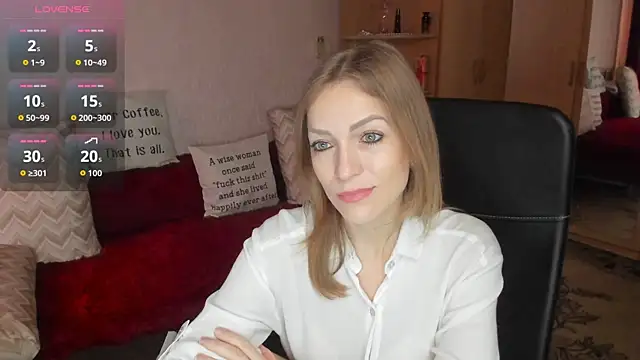 Tiffany Bates online show from April 2026 09:49:01 AM