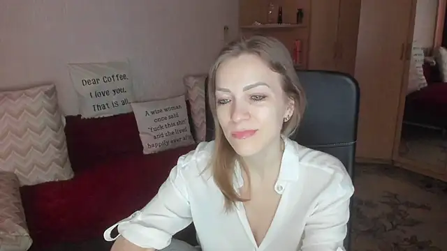 Tiffany Bates online show from March 2026 10:15:01 AM