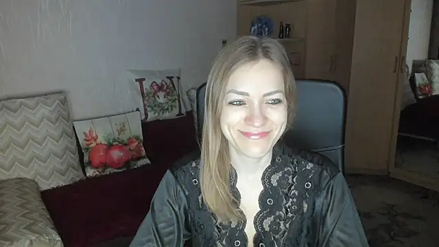 Tiffany Bates online show from January 2026 04:28:02 AM