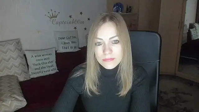 Tiffany Bates online show from November 2025 03:50:02 AM