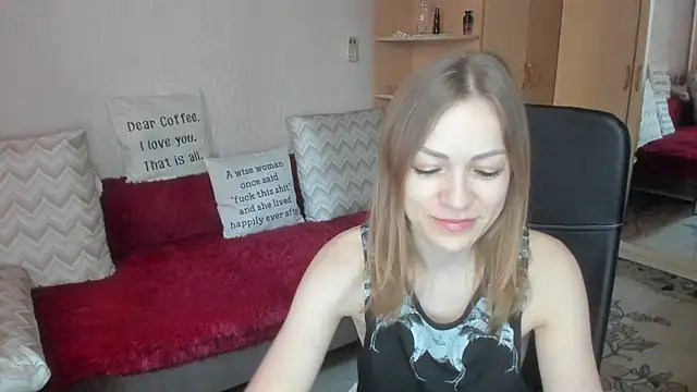 Tiffany Bates online show from March 2026 12:00:02 PM