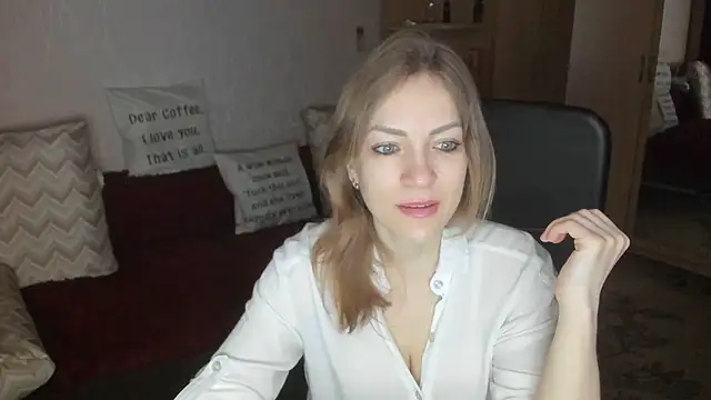 Tiffany Bates online show from April 2026 03:46:02 AM