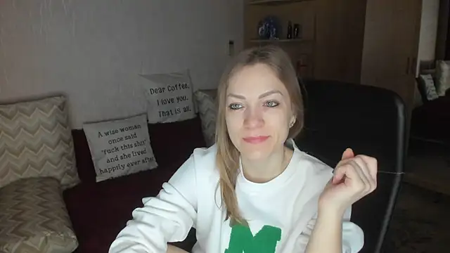 Tiffany Bates online show from January 2026 02:59:02 AM