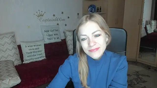 Tiffany Bates online show from October 2025 03:19:02 AM