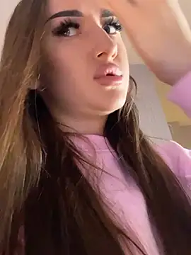 Luna Olsen online show from January 2026 04:05:01 AM